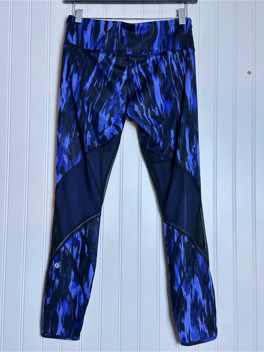 Lululemon All Meshed Up 7/8 Tight size 6 Black Blue Mesh Athletic Wear - Picture 8 of 14